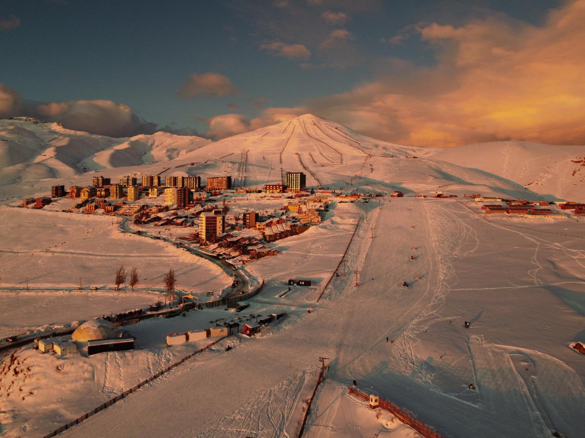 Departamentos Alojamiento Oficial Gran Parador Ski In - Out, Centro De Ski El Colorado, Farellones - Unico Con Descuentos En Servicios Del Centro De Ski المظهر الخارجي الصورة