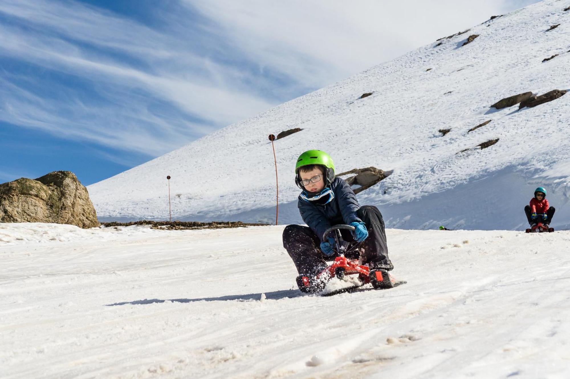 Departamentos Alojamiento Oficial Gran Parador Ski In - Out, Centro De Ski El Colorado, Farellones - Unico Con Descuentos En Servicios Del Centro De Ski المظهر الخارجي الصورة